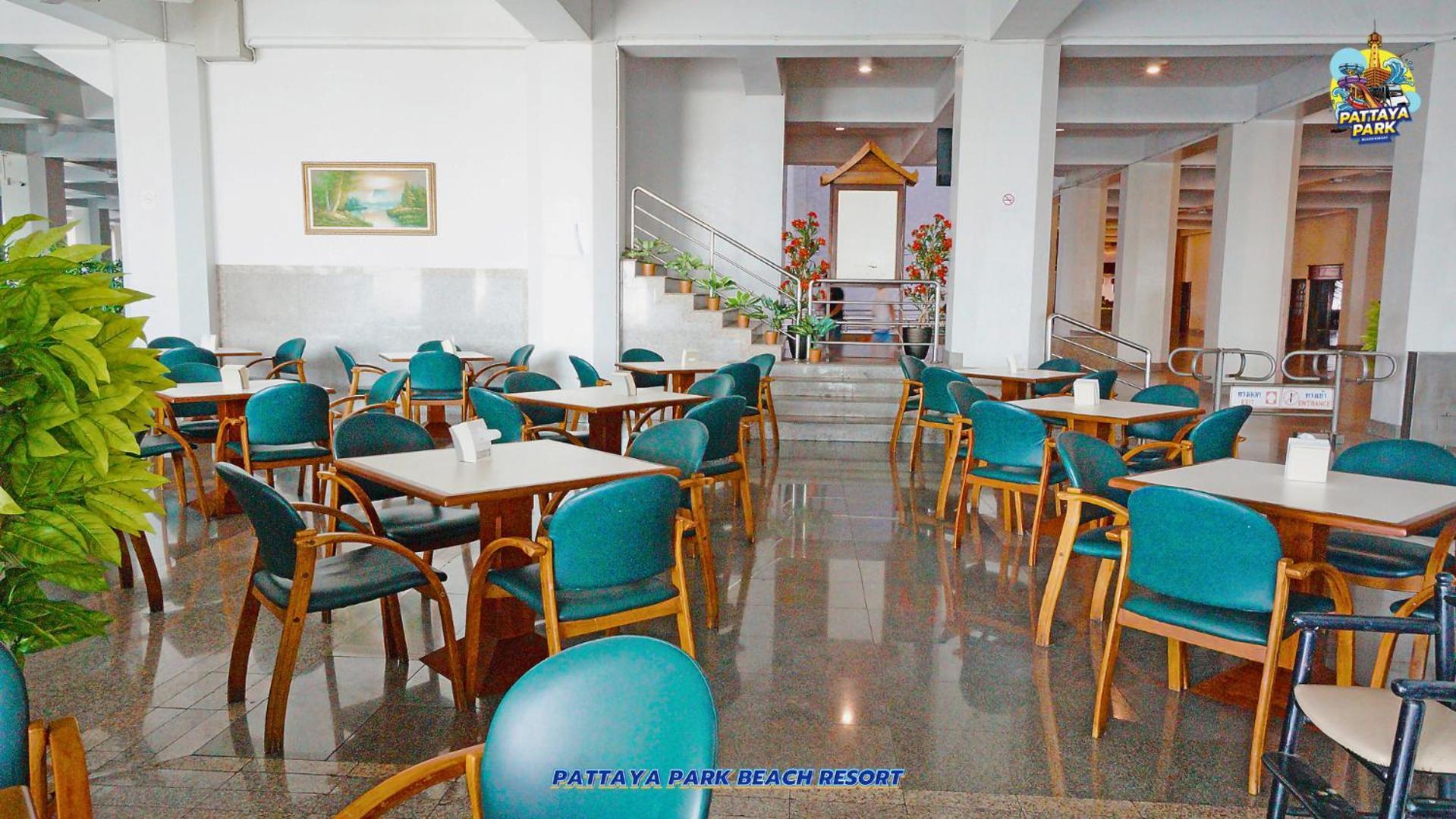 Pattaya Park Beach Resort Exterior photo