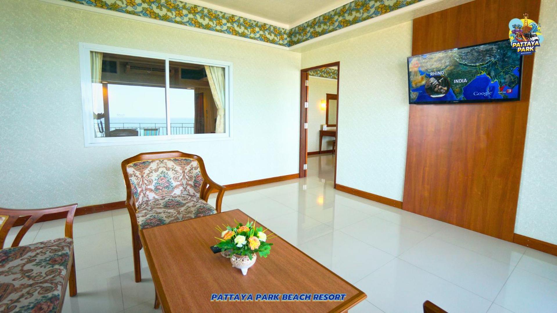 Pattaya Park Beach Resort Exterior photo